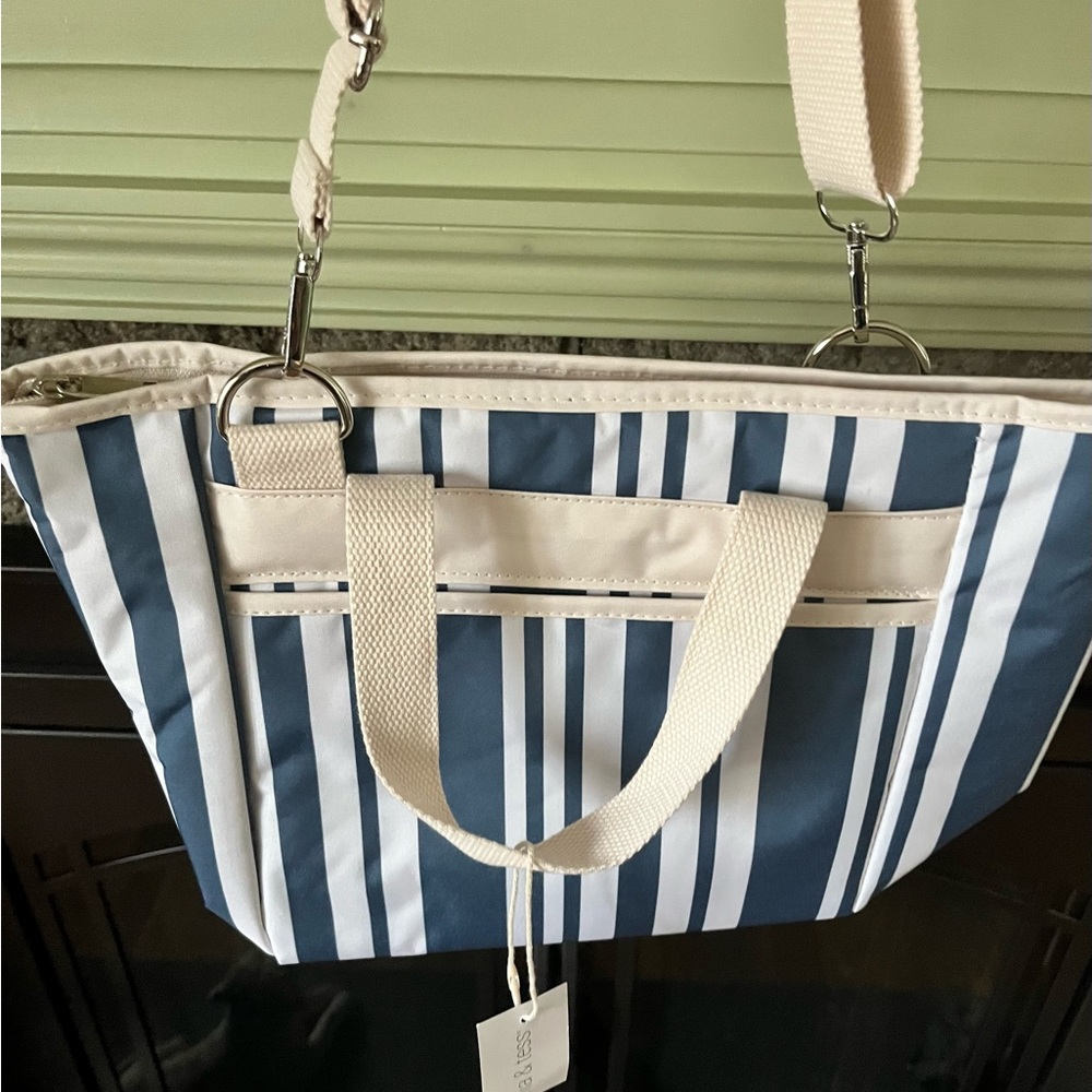 NWT Mia & Tess Insulated Tote Bag - Picture 3 of 6